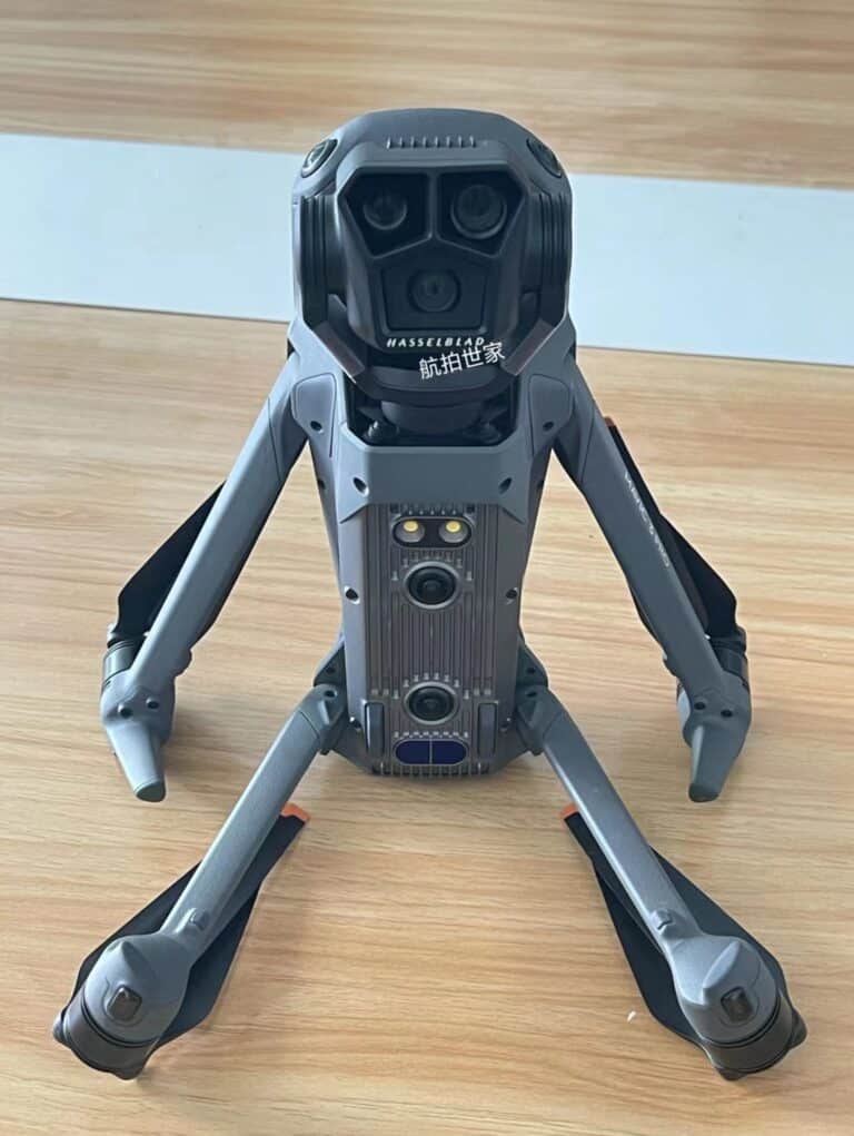 Dji Mavic 3 Pro Poses For New Photos 2