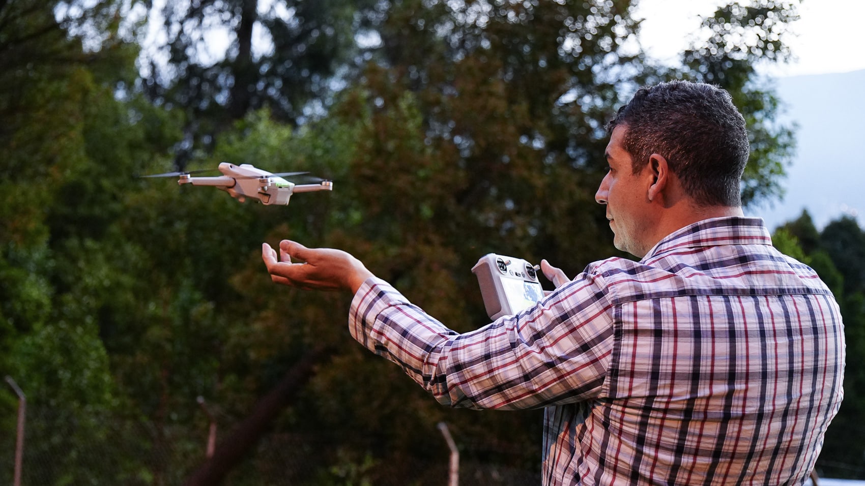 Rafa flying the DJI Mini 3 drone.