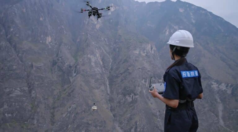 Dji Flycart 100: The Drone That’ll Haul Your Couch And Your Midlife Crisis 1