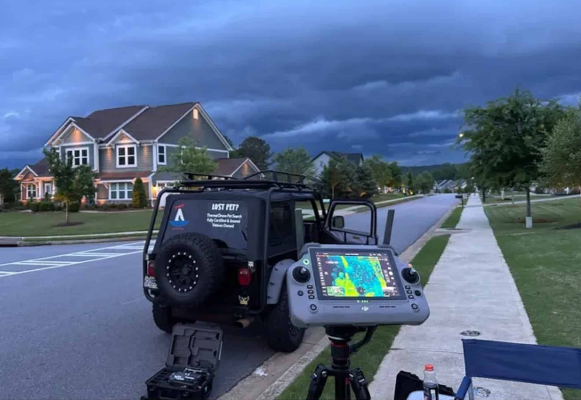 Drone Pilot Reunites Lost Pets With Owners Despite Gunfire Risks 1