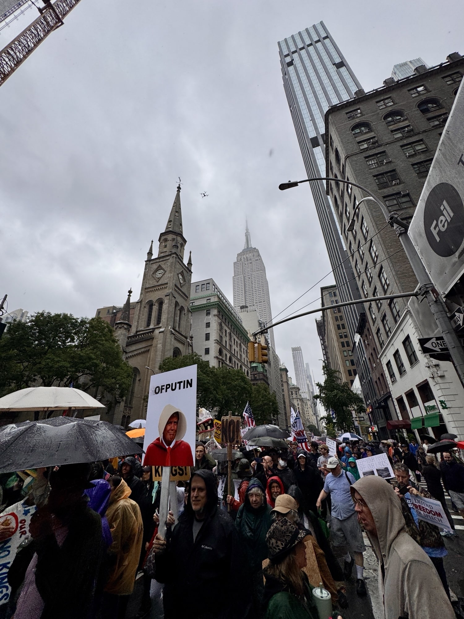 Nypd Deploys Skydio Drone To Monitor No Kings Protests On Fifth Avenue 1