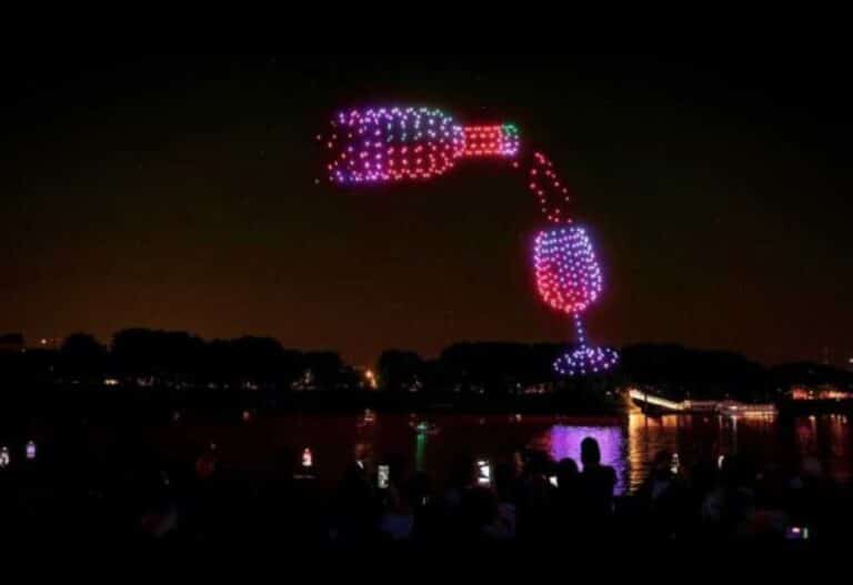 France Embraces Drone Shows For Bastille Day 2025 Amid Wildfire Concerns 4