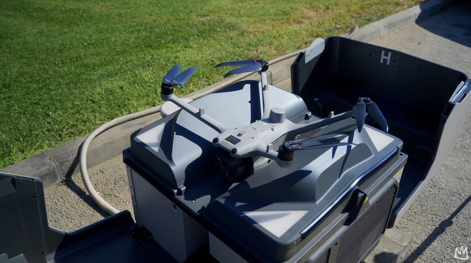 Belgian Prisons Are Unleashing Autonomous Guard Drones 4