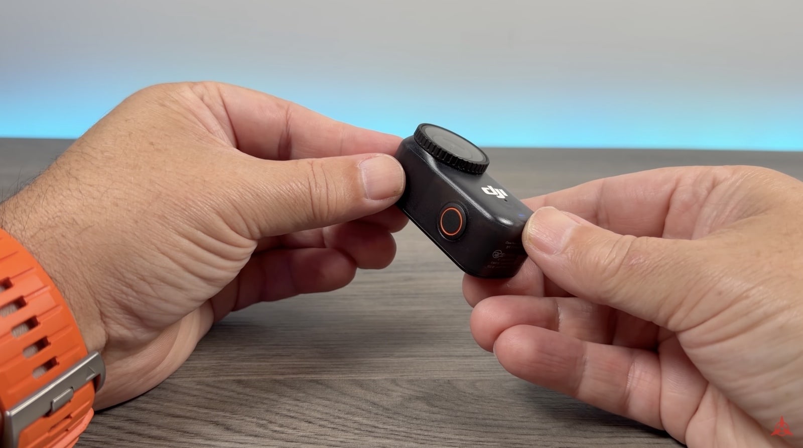 DJI Osmo Nano: A Compact Vlogging and POV Camera