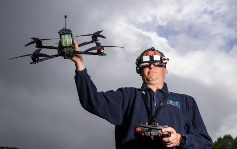 British Fpv ‘Kamikaze’ Drones Ready—Mod Delays Keep Them Grounded