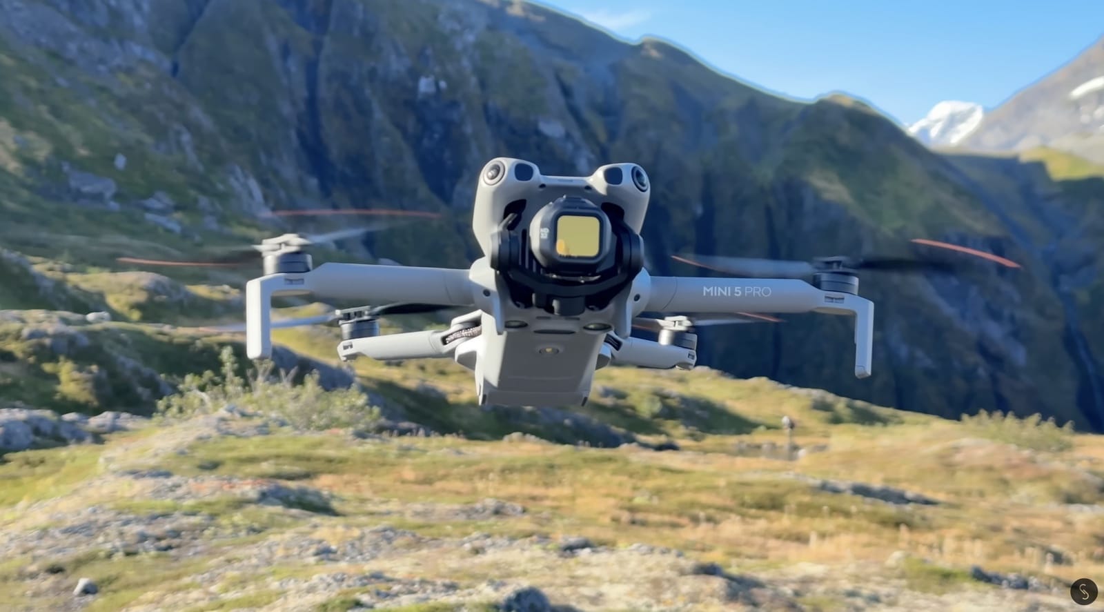 DJI Air 3S vs Mini 5 Pro: Real-World Comparison on an Alaskan Glacier 10