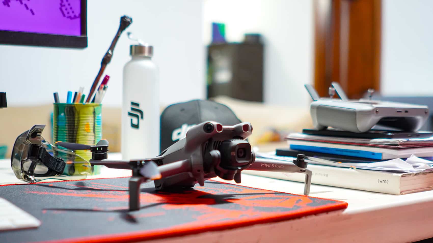 My First Month With The Mini 5 Pro: Life Lessons From A 252-Gram Teacher