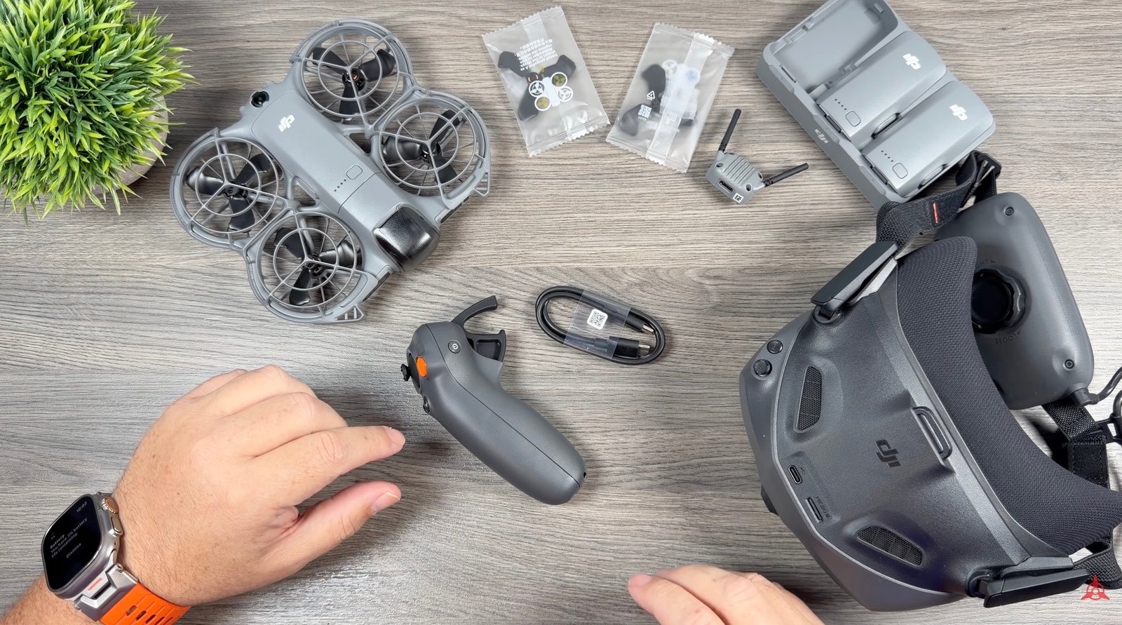 DJI Neo 2 Drone With Omnidirectional Obstacle Sensing and Revolutionary 8-Angle Tracking