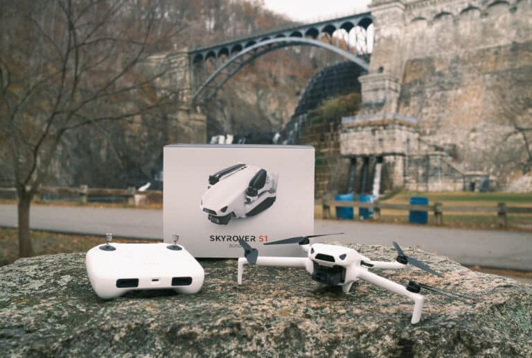Dronexl Exclusive: Score Up To $40 Off Skyrover Drones With Amazon Prime Delivery Through Year'S End