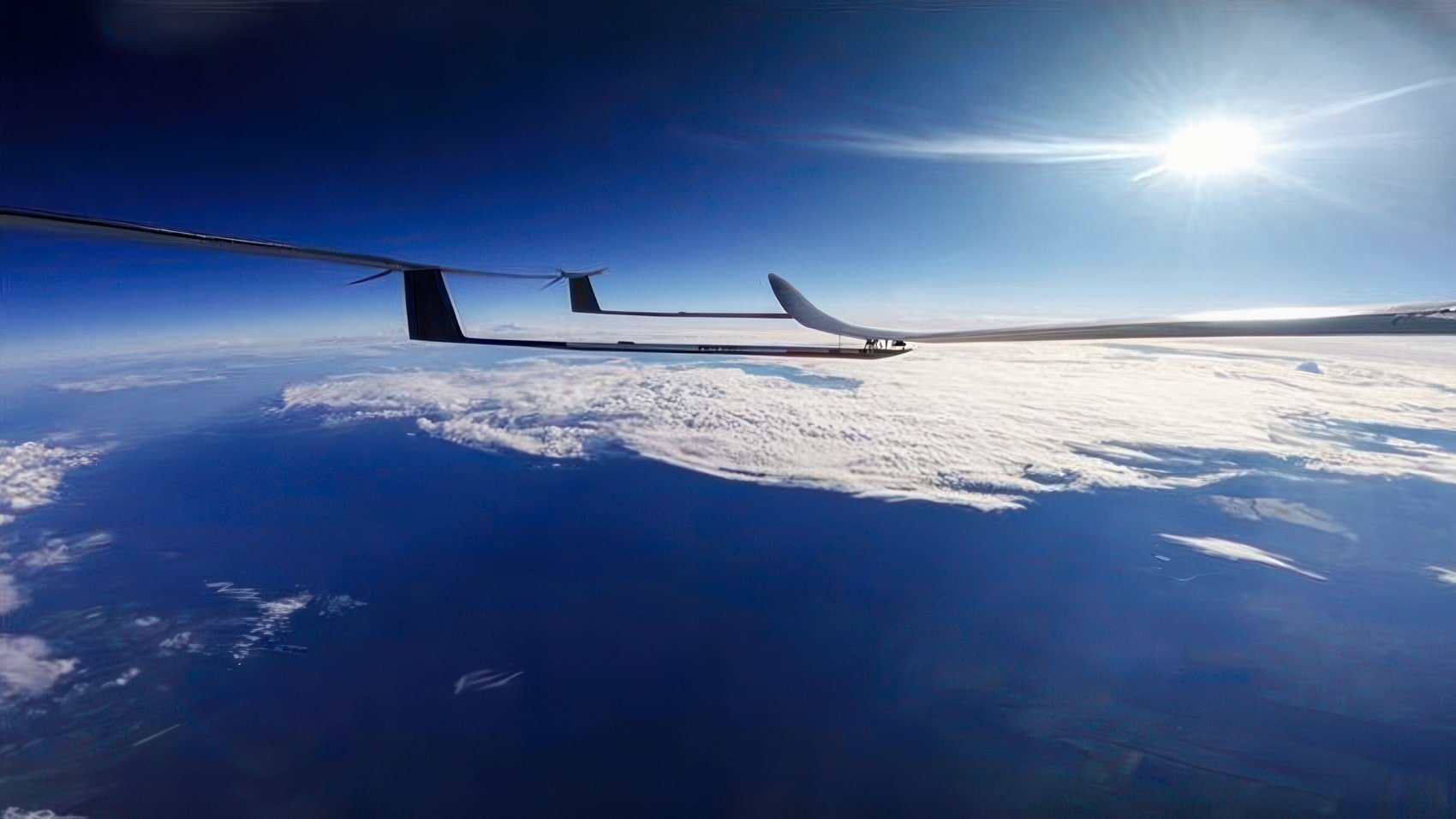 Uae’s Apusneo18 Haps Completes First Public Stratospheric Flight