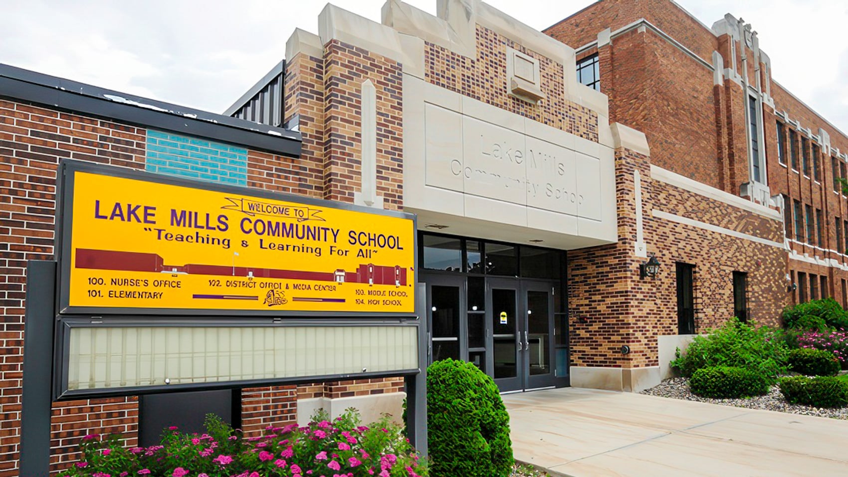 Lake Mills Students Take Flight With Drone Designers Stem Program