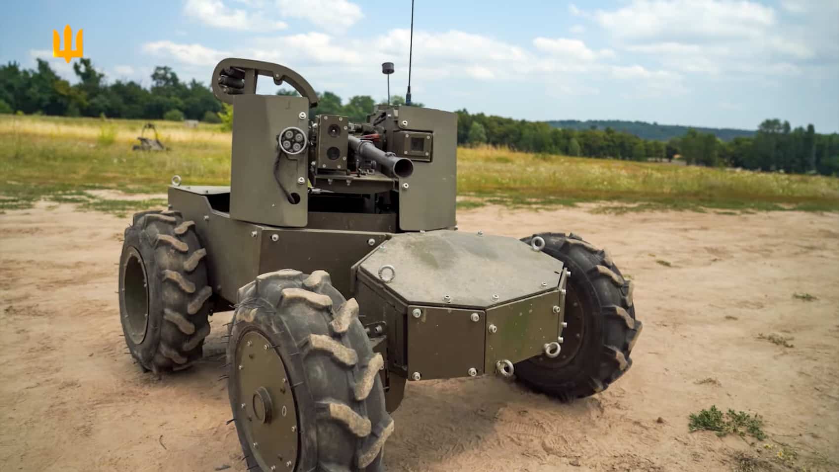 Ukraine Uses Ground Robots To See Through Heavy Fog