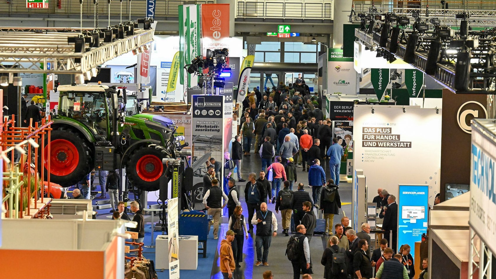 DJI Agriculture Unveils Agras T100, T70P, and T25P at Agritechnica 2025 in Hannover