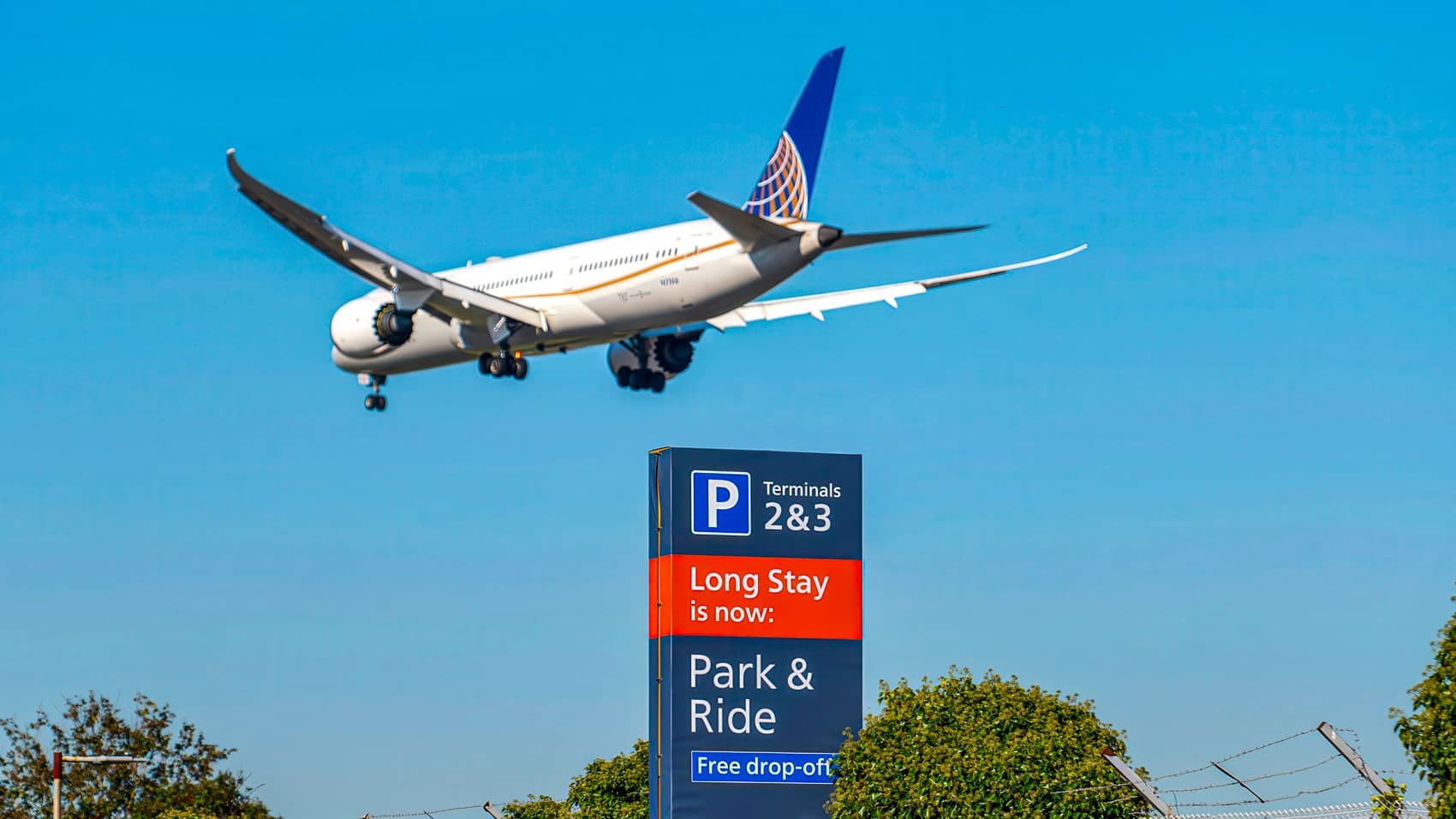 Suspected Drone Disrupts Flights At Heathrow Airport