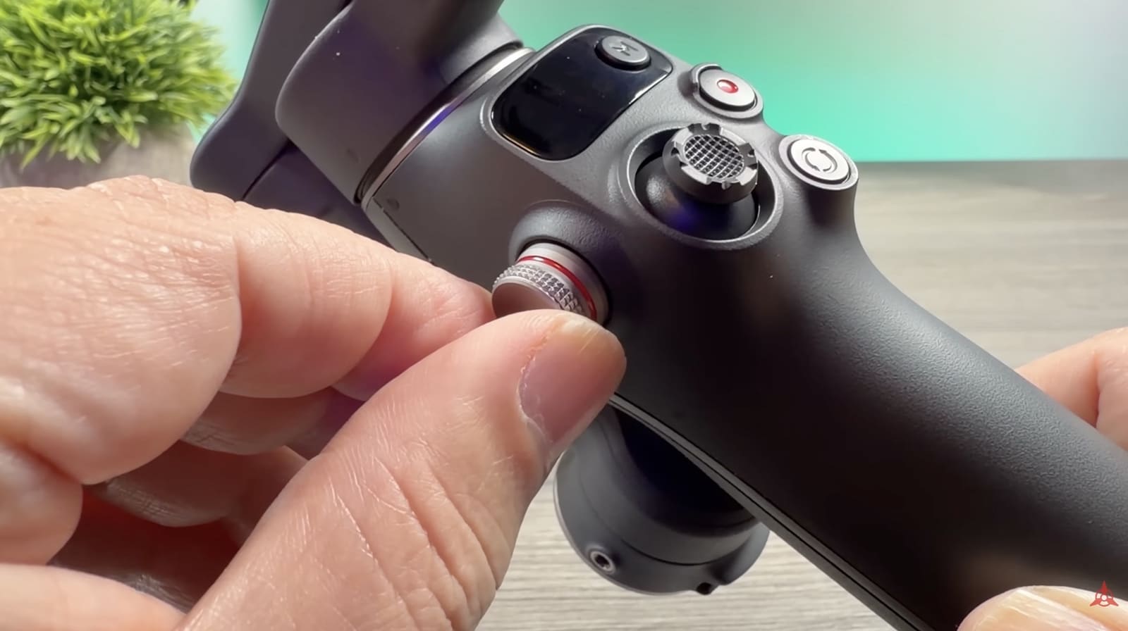 Dji Osmo Mobile 8 Review: Who Actually Needs A Smartphone Gimbal In 2025?