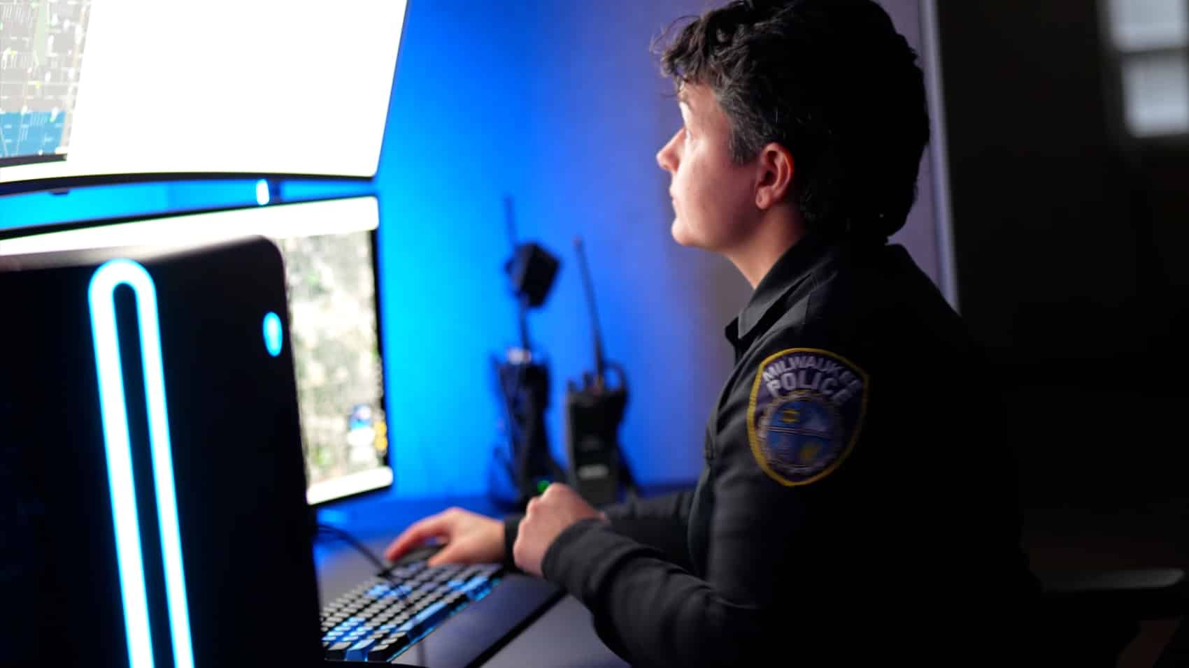 Milwaukee Police Launch Drone First Responders