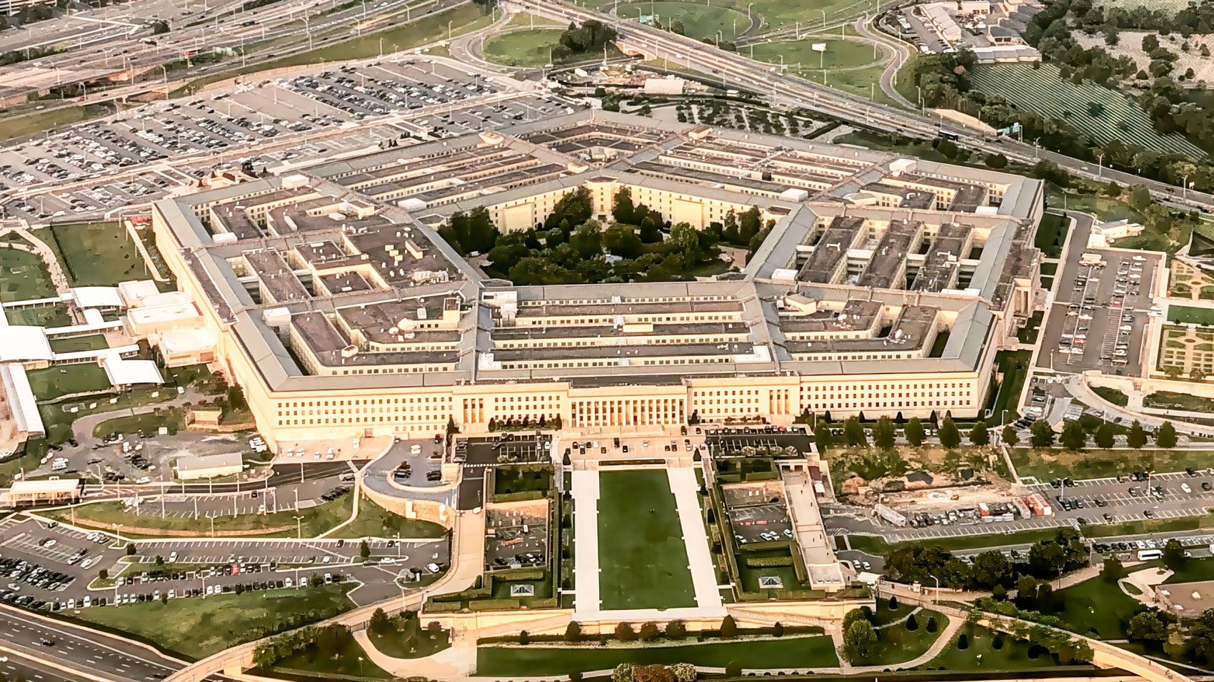 Pentagon Moves Toward Counter Drone Marketplace