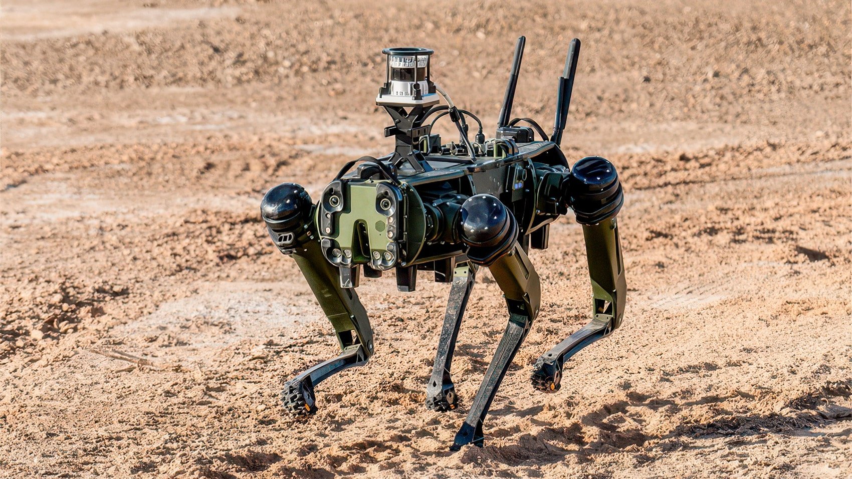Robot Dogs Join Japan’s Assault Force Test