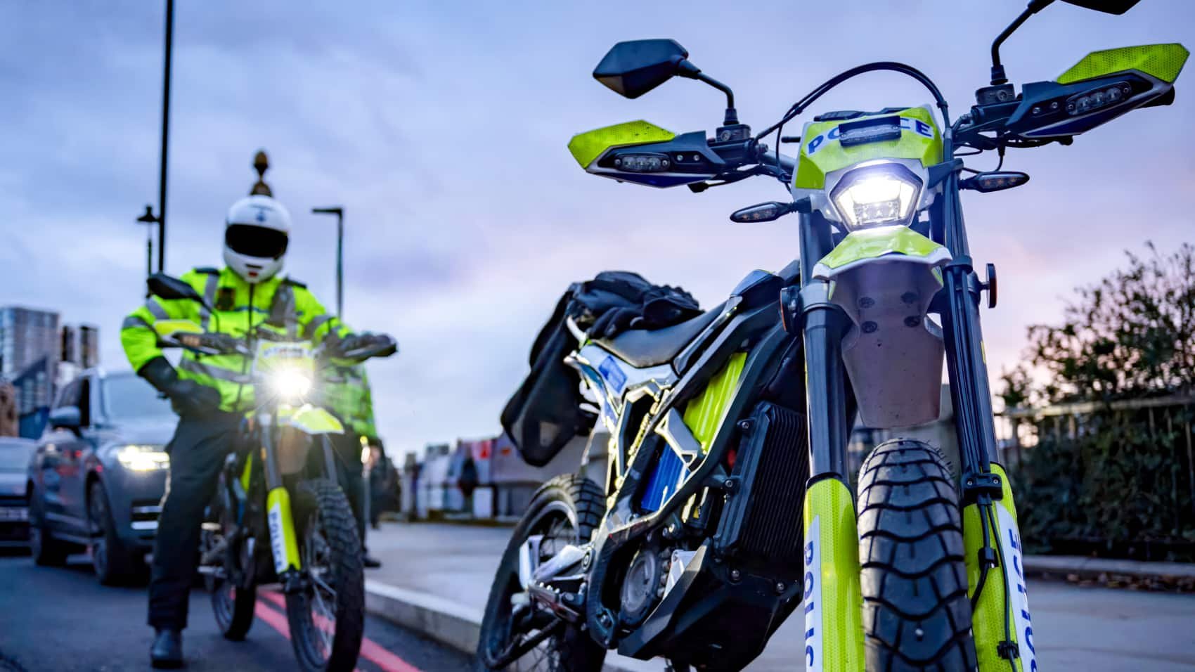 London Fights Iphone Gangs With Dji Drones