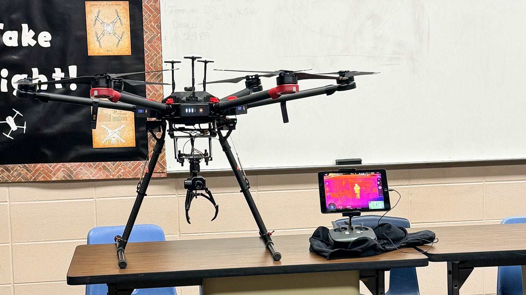 Sheriff Deputy Builds Drone Pilots In Mississippi