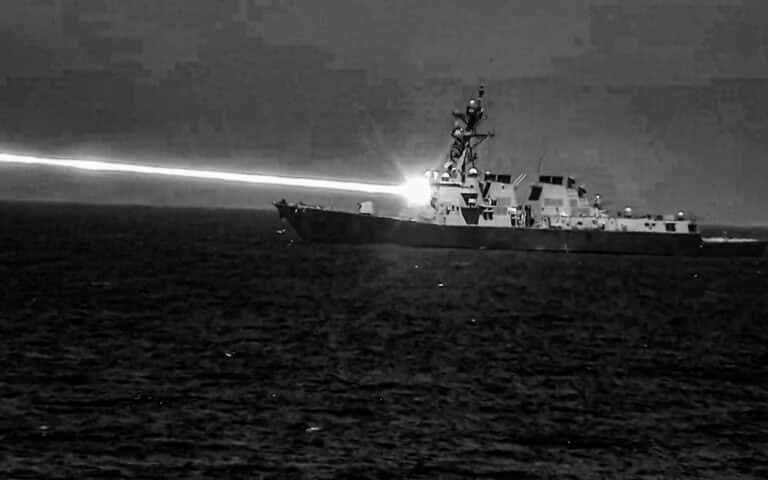 Us Navy Laser Shoots Down Four Drones At Sea