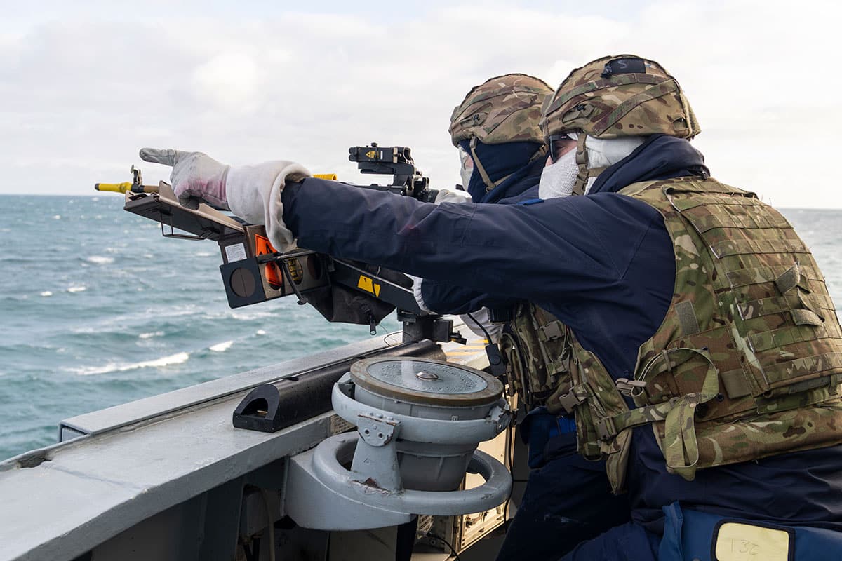 Hms Duncan Takes On Drone Swarms And Wins