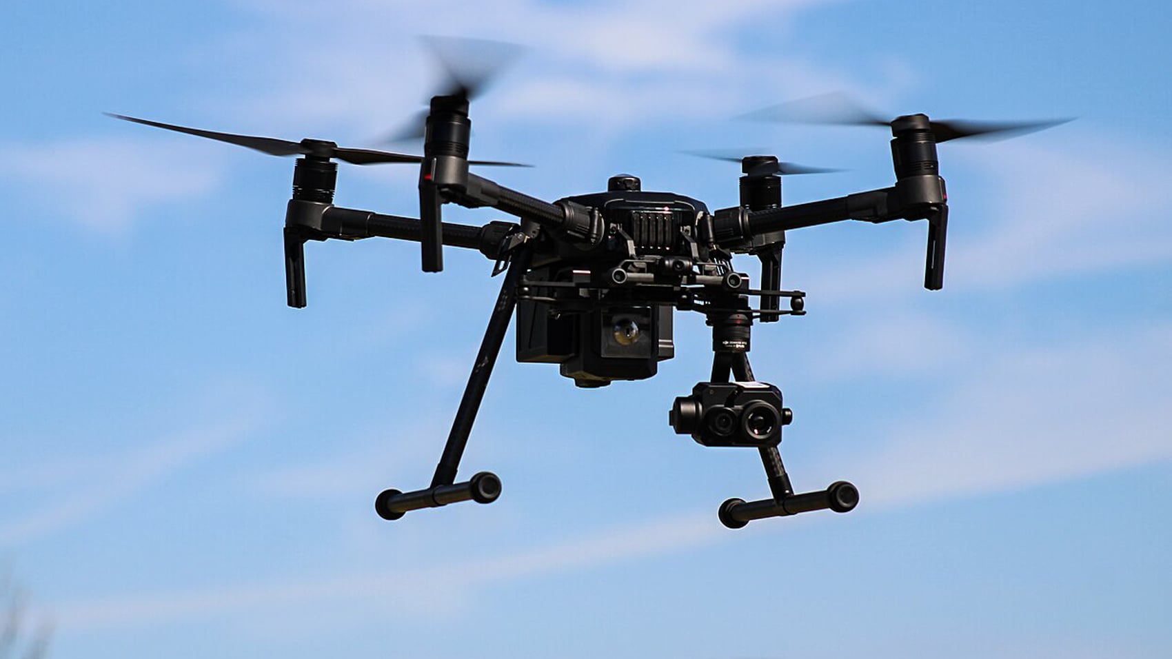 Teen Rescued From Oregon Cliff Face. A Dji Drone Showed The Way. 2 Teen Rescued From Oregon Cliff Face. A Dji Drone Showed The Way.