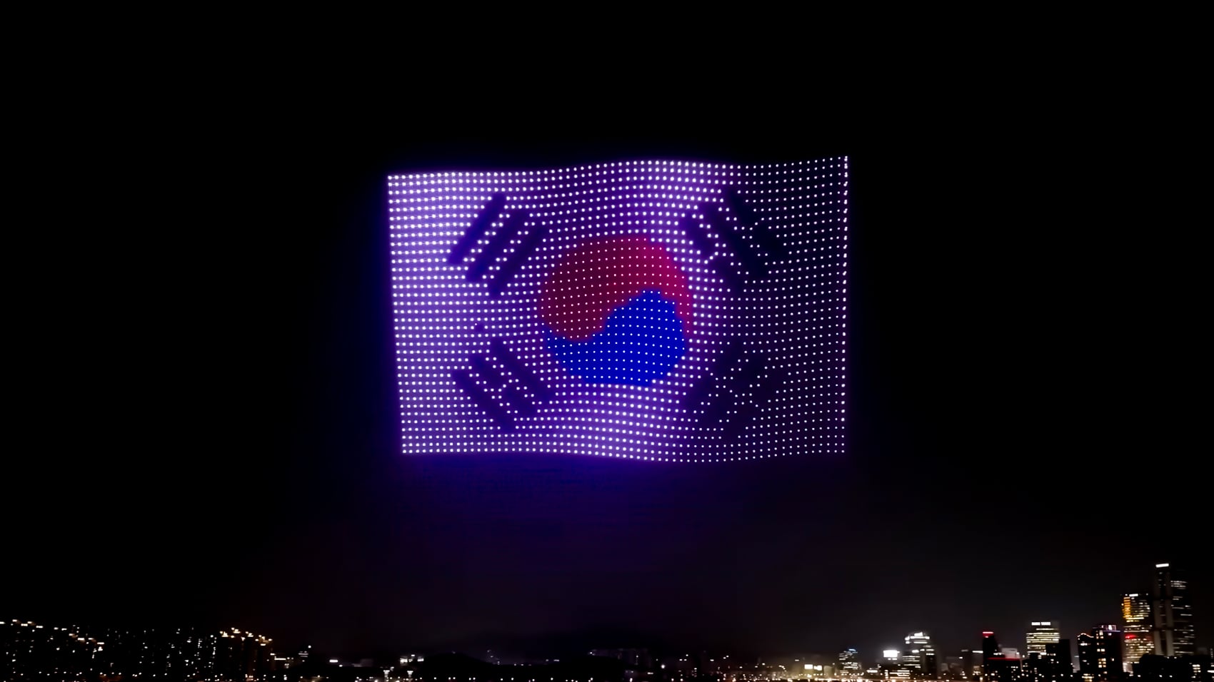 2,000 Drones Drew Bts Over Seoul For Their Comeback 2 2,000 Drones Drew Bts Over Seoul For Their Comeback