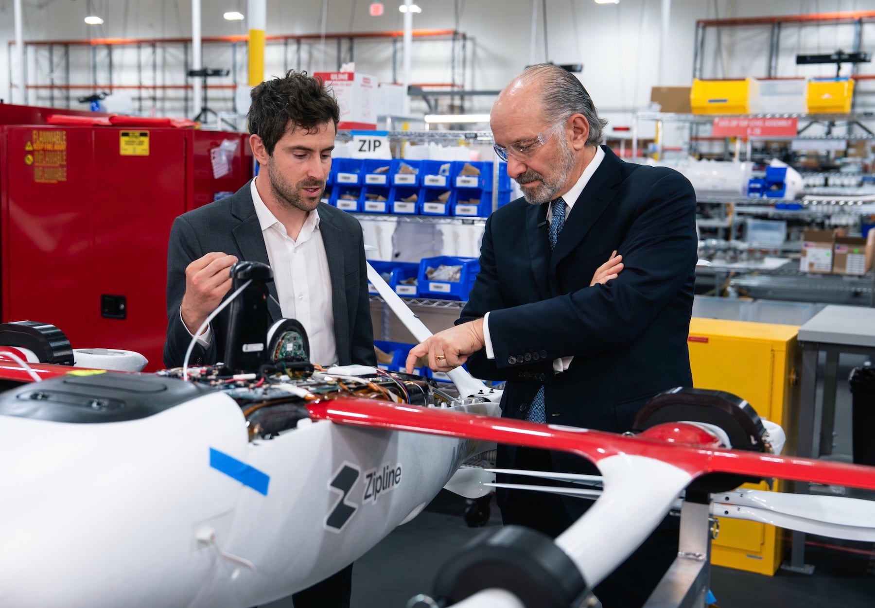 Zipline Hosts Commerce Secretary Lutnick At Its Us Autonomous Aircraft Factory