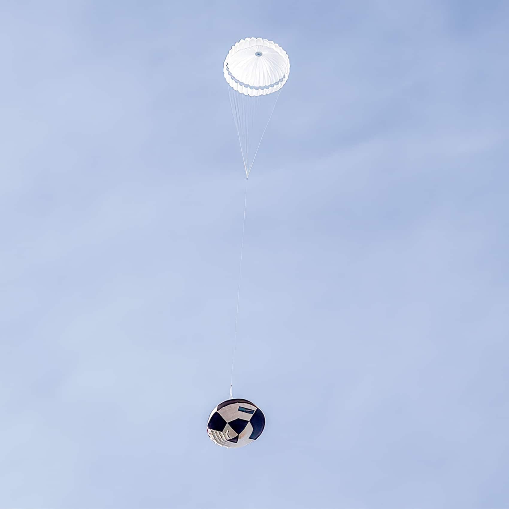 Nasa'S Dragonfly Octocopter Hits Three Build Milestones Ahead Of 2028 Titan Launch