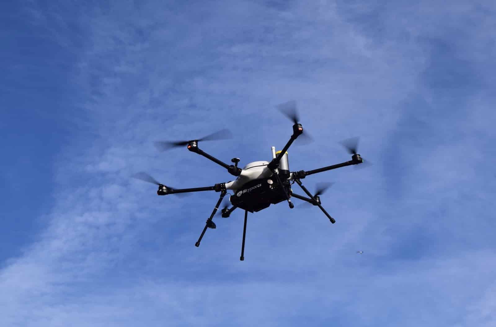 Skyports Begins Year-Long East River Medical Drone Run Between Manhattan And Brooklyn