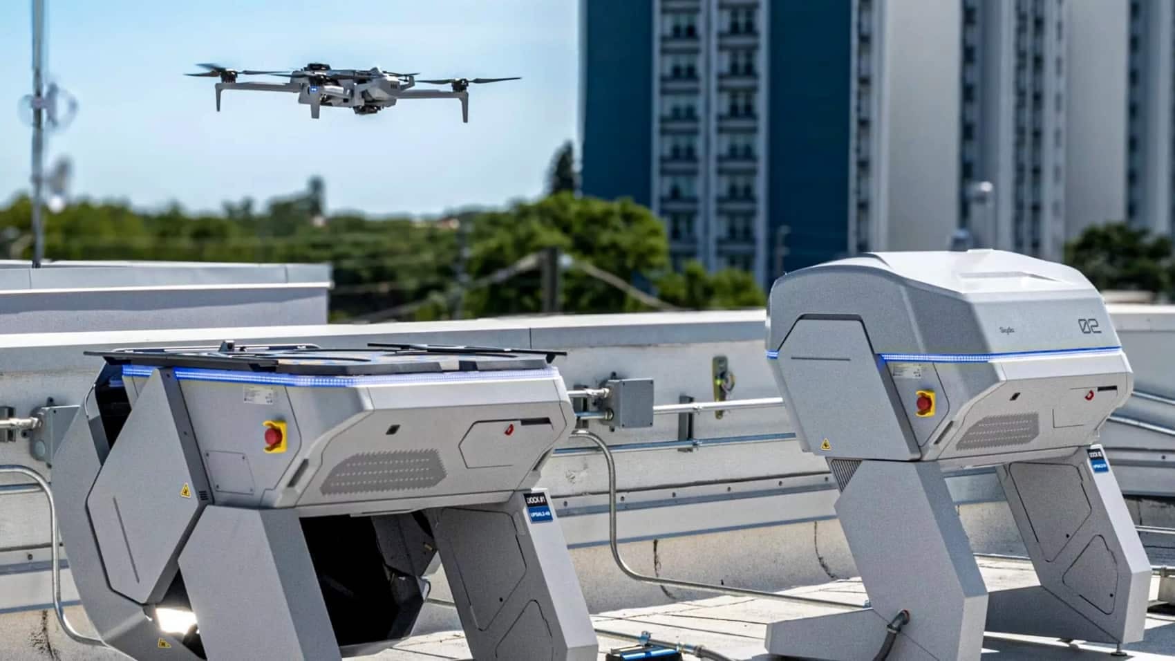 St. Petersburg Pd Puts Skydio X10 Drone Hive On Its Rooftop