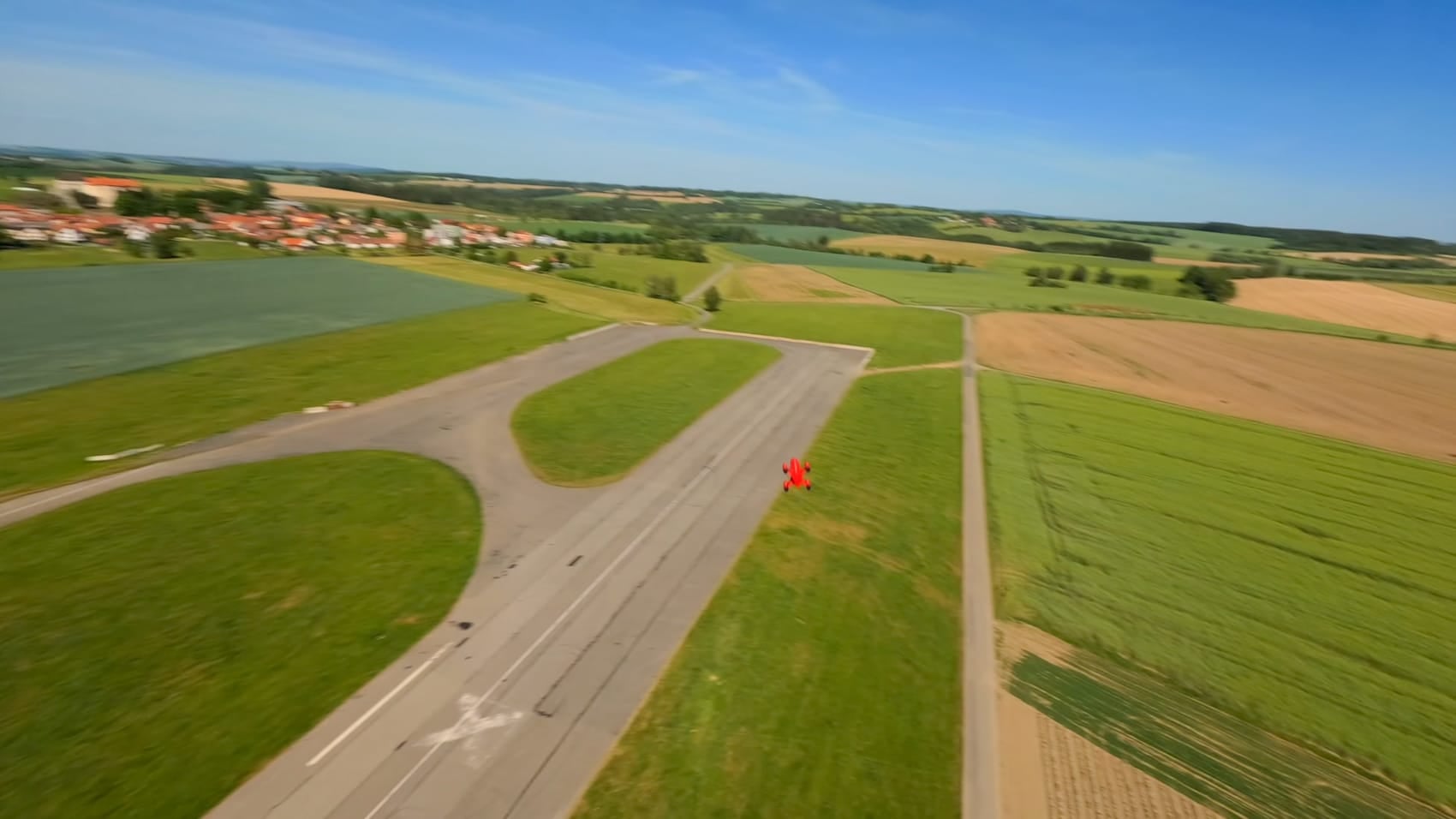 Czech Sub-250G Drone Hits 351 Mph, Smashes Record